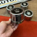 Toyota crown Ms123 Gs121 ms125 1983 - 1987 wheel center caps set (6)