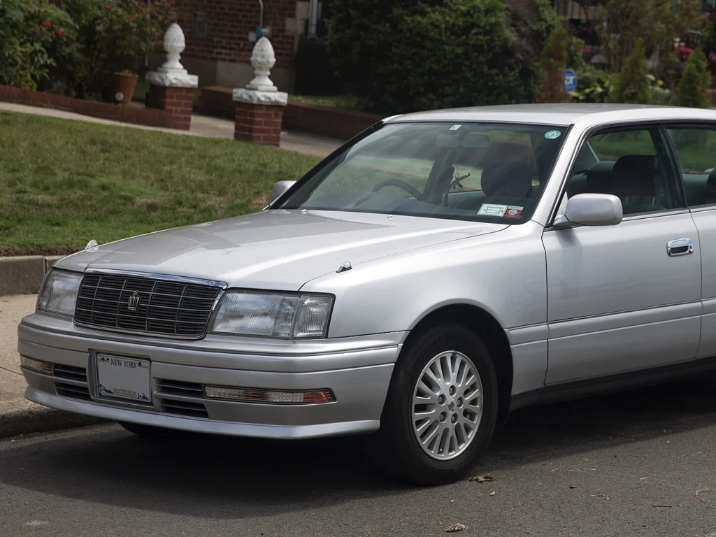 Toyota crown jzs151 jzs155 1995 - 1997 front radiator grille (1)