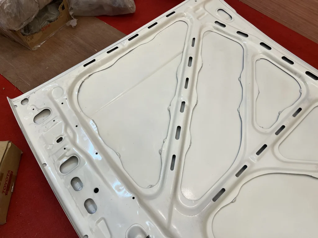 Corolla 1980 1981 sedanwagon ke70 te72 bonnet (10)