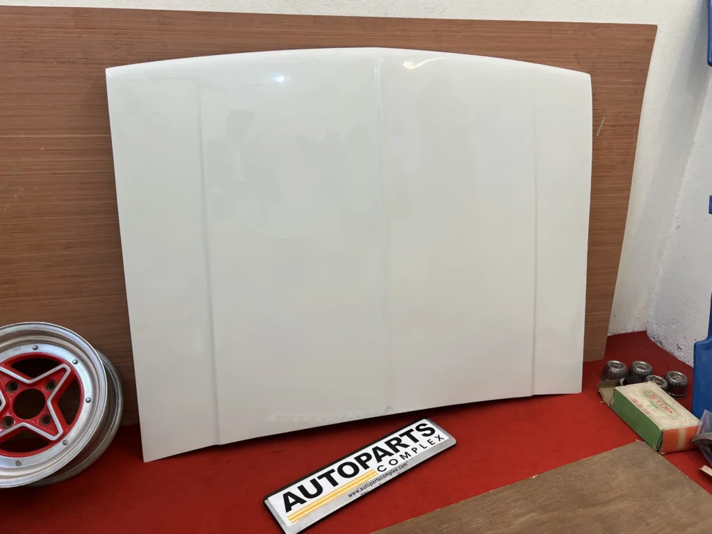 Corolla 1980 1981 sedanwagon ke70 te72 bonnet (7)