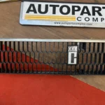 Corolla 1980 XXX C grille badge (Silver) (1)