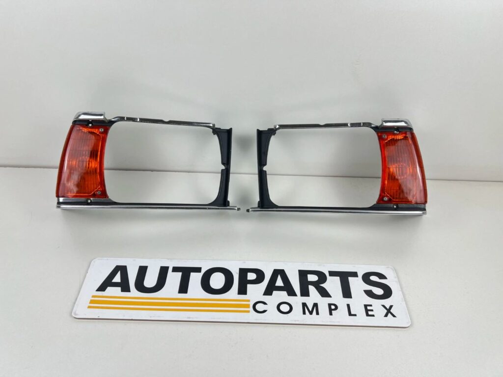 Corolla te72 1982 1983 USDM headlight bezels pair (2)