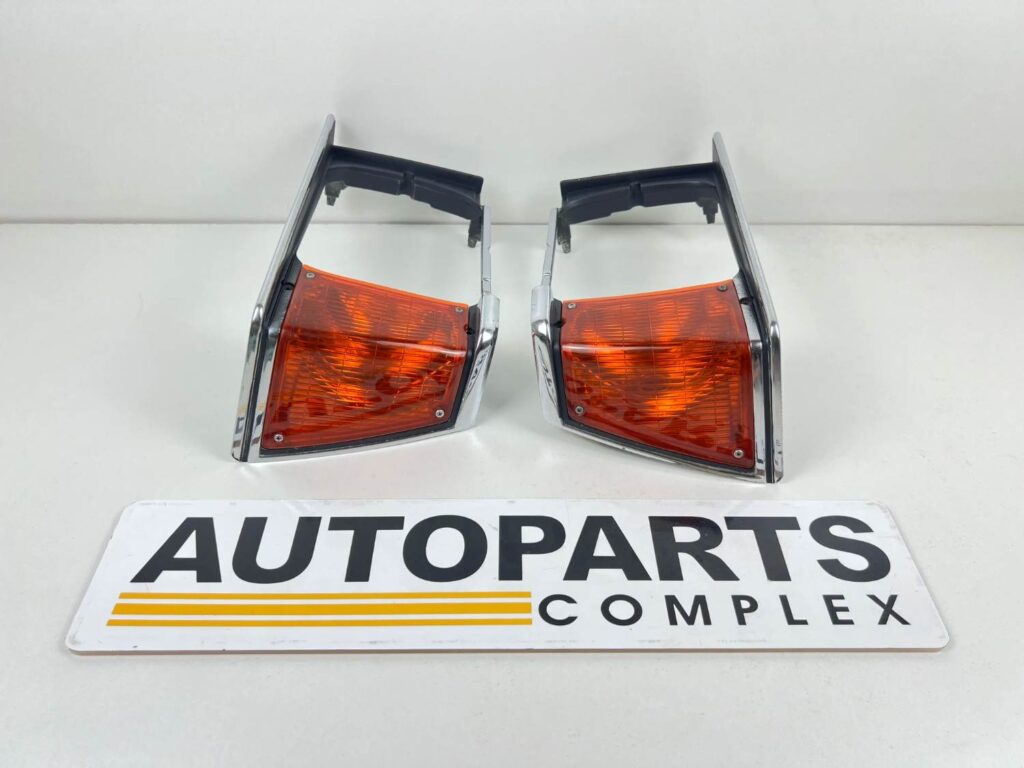 Corolla te72 1982 1983 USDM headlight bezels pair (6)