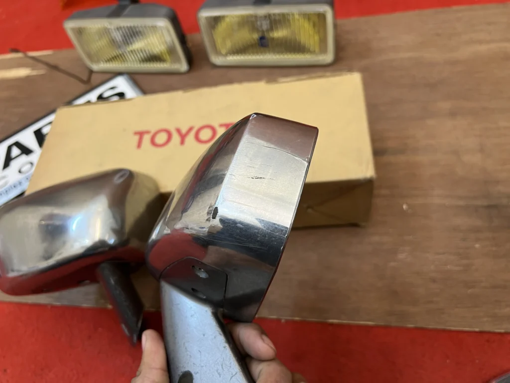 Corona 1980s chrome door mirrors pair (4)