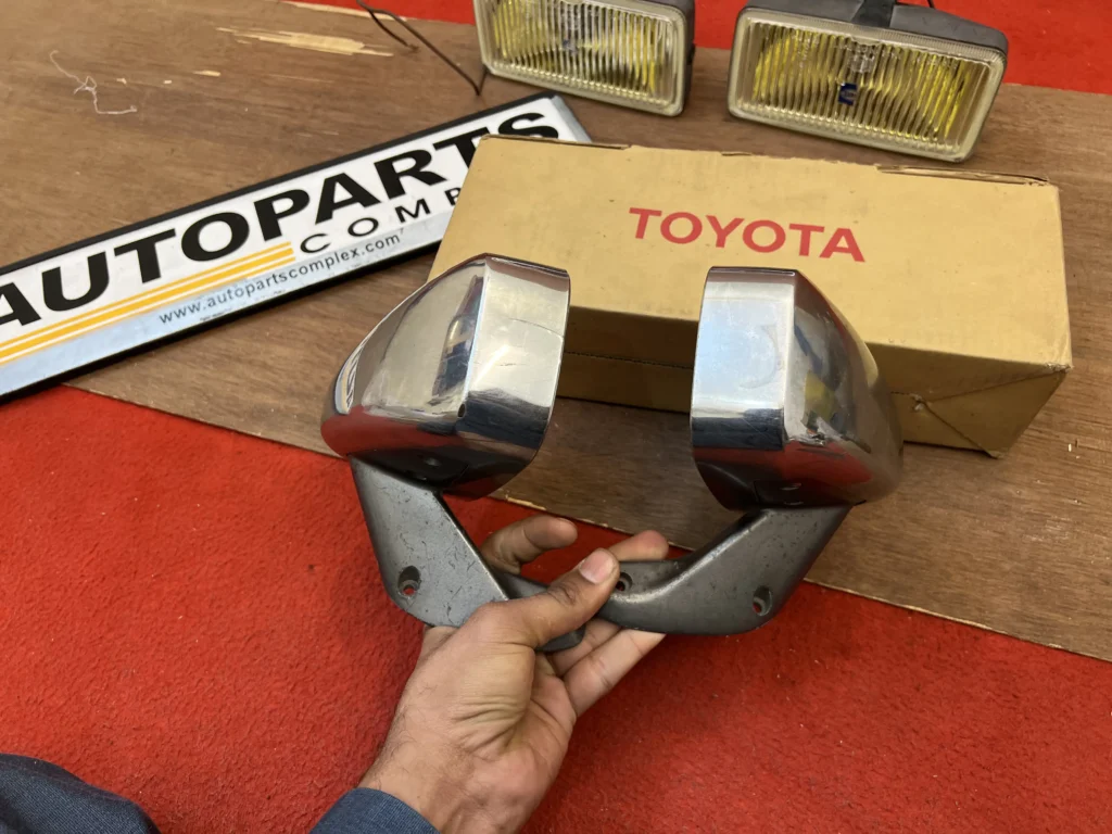 Corona 1980s chrome door mirrors pair (6)