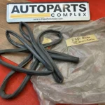 Corona Rt40 trunk rubber seal (1)