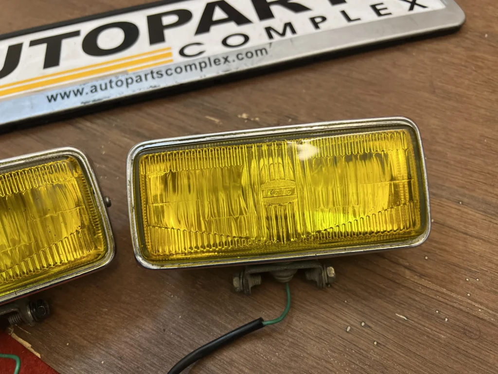 OEM KOITO 1970s 1980s fog lamps pair (3)