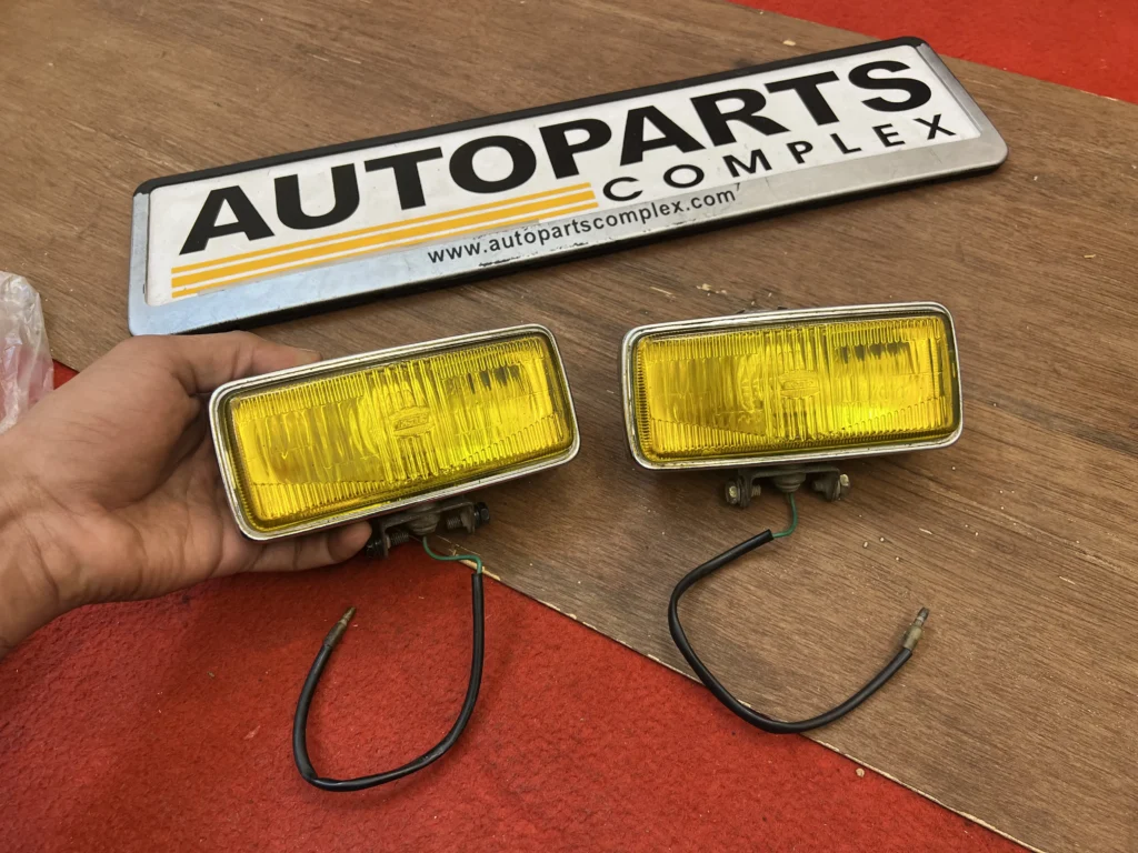 OEM KOITO 1970s 1980s fog lamps pair (5)