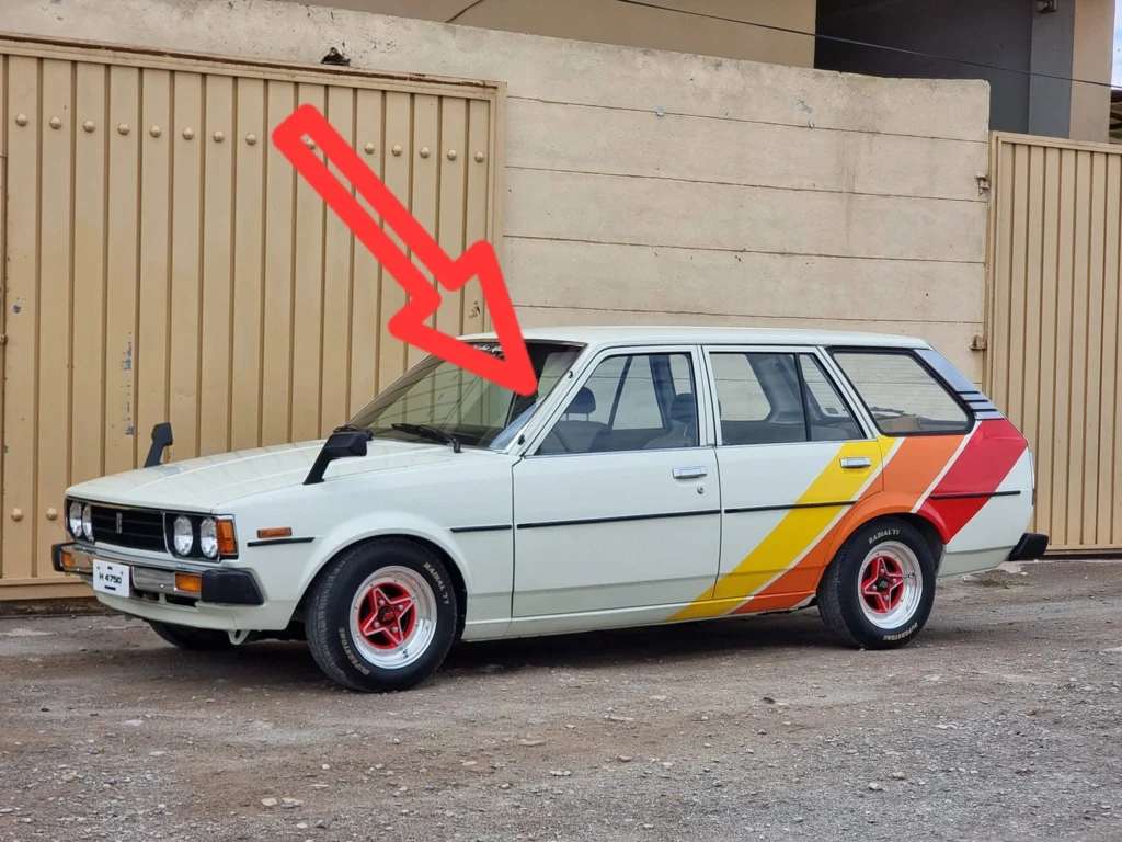 OEM Toyota pillar Antenna for Corolla 1980 1981 Starlet KP60 KP61 Hilux 1979-83