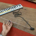 OEM Toyota pillar Antenna for Corolla 1980 1981 Starlet KP60 KP61 Hilux 1979-83 (2)