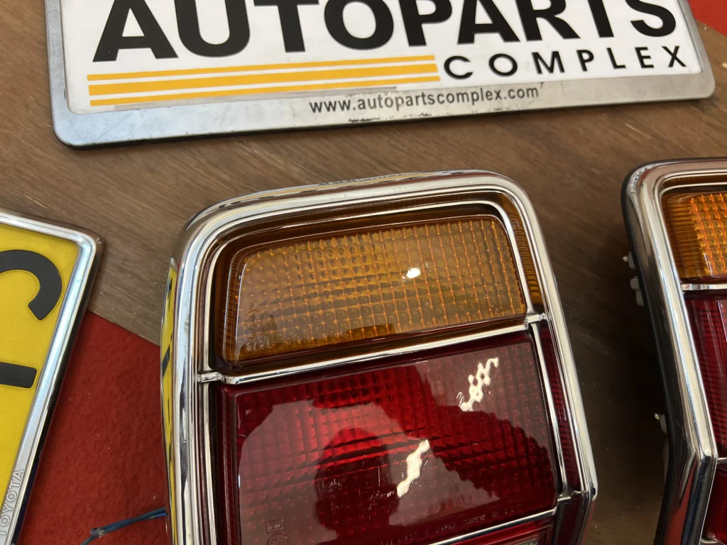 Toyota Cressida Rx30 Rx31 Rx40 Rx41 Mx30 Mx31 Mx40 Mx41 Mx32 OEM Taillights Pair (7)