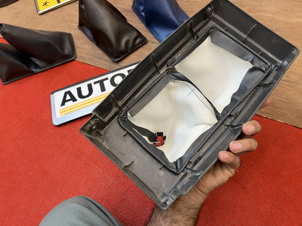 1st generation 4runner Hilux pickup 1984 - 1988 shifter leather boot (7)