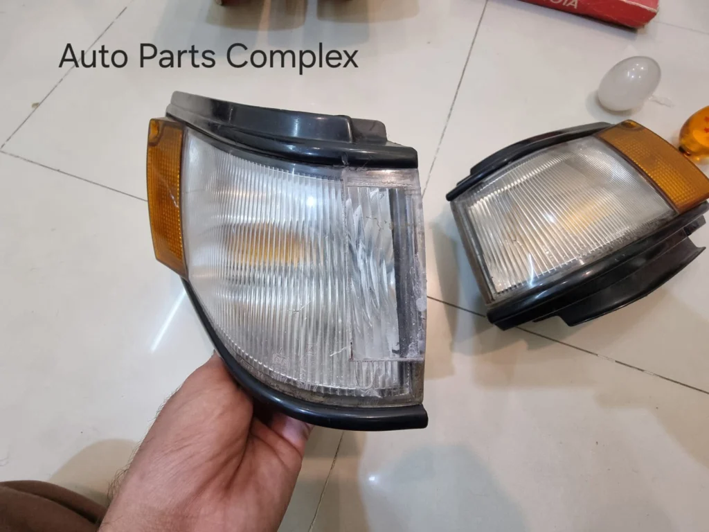 Ae86 parking lamps (3)