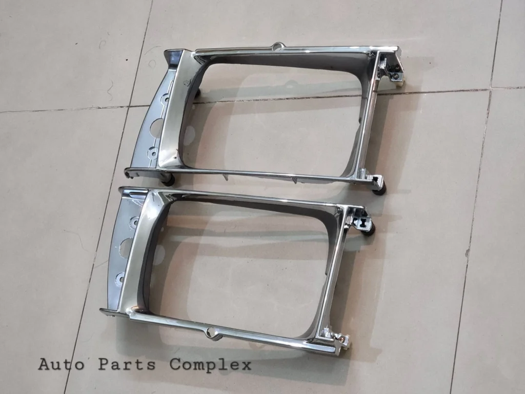 Corolla 1981 chrome headlight bezels 5