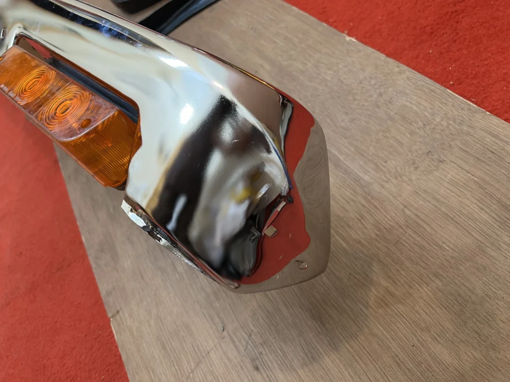 Datsun b210 120y JDM front bumper with brackets and indicators (4)