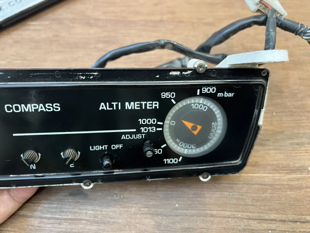 Genuine Toyota Land Cruiser 80 FZJ80 FJ80 Compass & Altimeter (10)