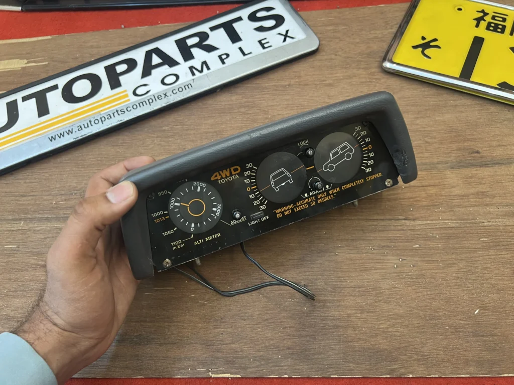 Hilux pickup 4runner 1984 - 1988 Inclinometer (2)