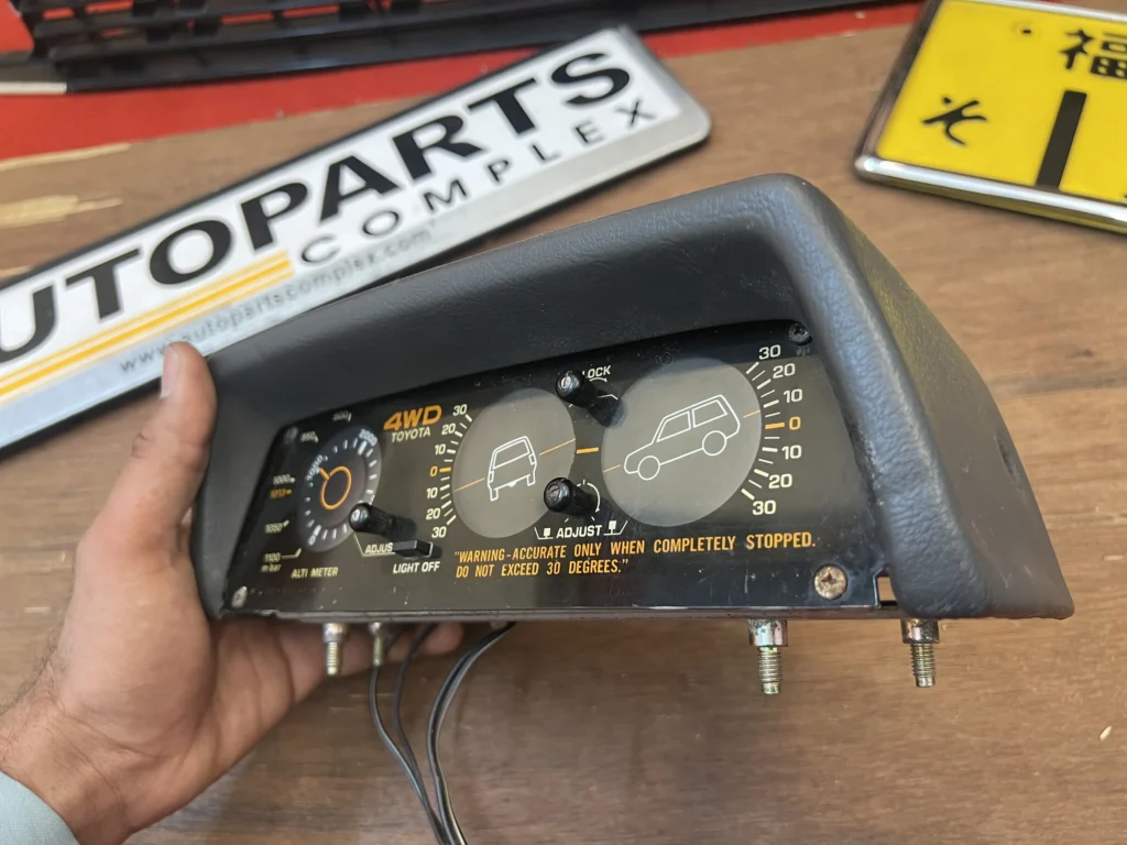 Hilux pickup 4runner 1984 - 1988 Inclinometer (4)