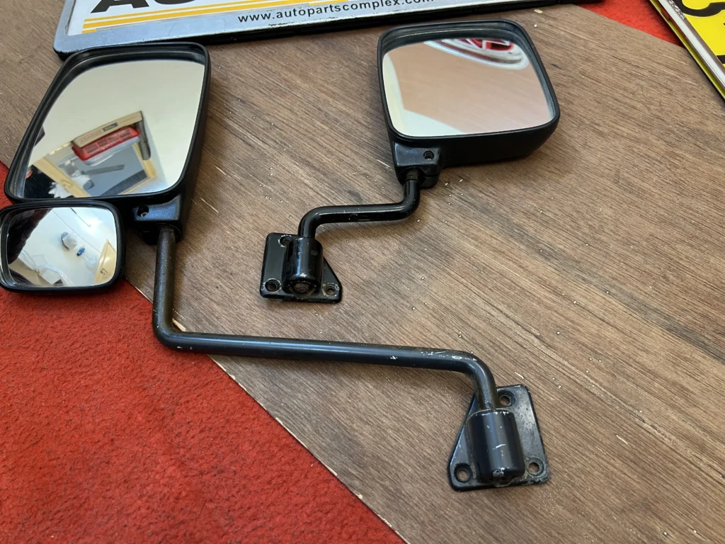 Suzuki jimmy samurai sj410 Ja22 JDM mirrors (3)