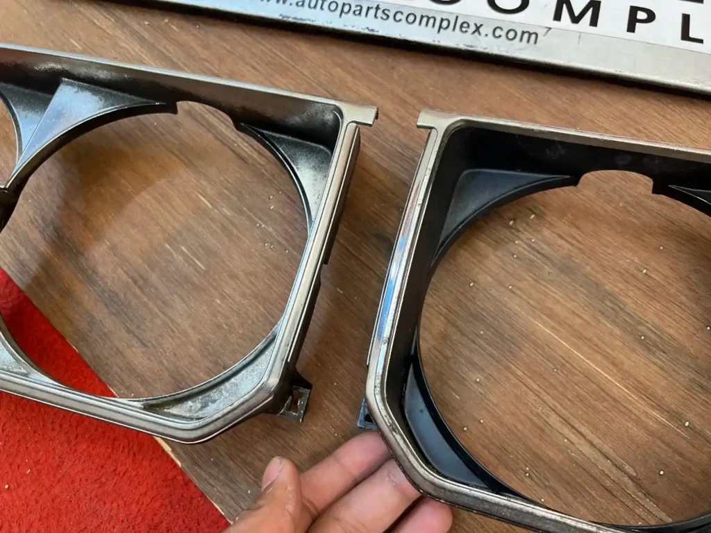 Corolla 1980 GT chrome headlight bezels OEM (6)