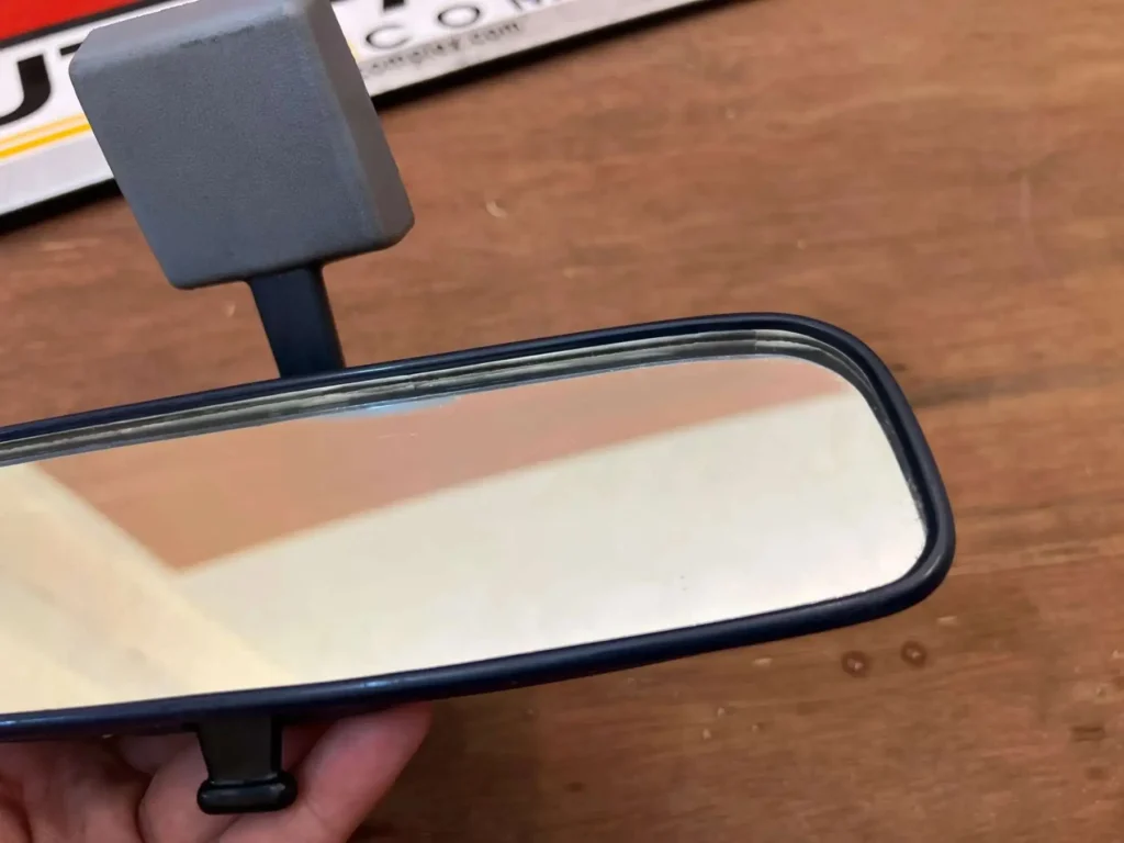 Corolla ke70 Te72 1980 - 1983 inner rear view mirror3