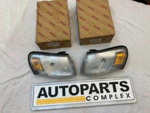 Corolla Ae100 Ae101 NOS OEM parking lamps (1)