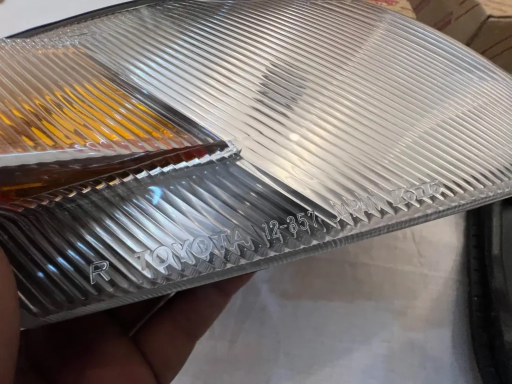Corolla Ae100 Ae101 NOS OEM parking lamps (8)