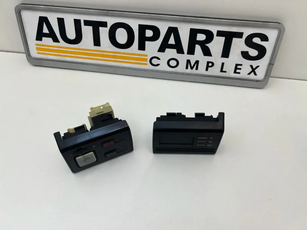 Cressida 1985 - 1989 RHD clock and power mirrors control switch gx71 mx73 gx70 (5)