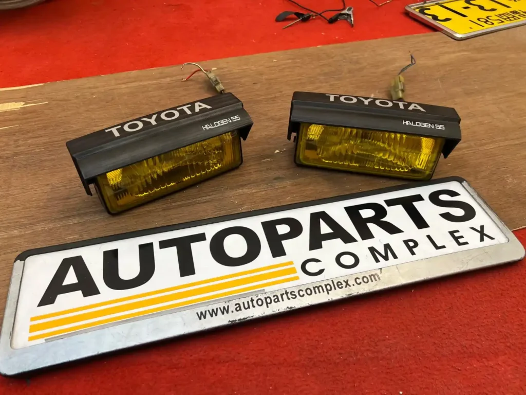 Toyota Ae86 auto cover fog lamps (4)