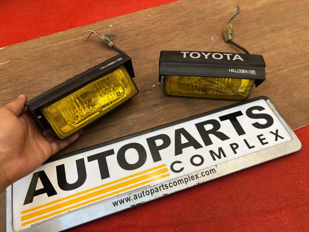 Toyota Ae86 auto cover fog lamps (5)