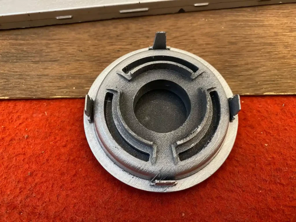 Toyota hilux Pickup 1979 - 1983 SR5 steering wheel center pad black (1)