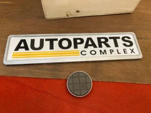 Toyota hilux Pickup Rn3# Rn4# SR5 steering wheel center pad brown (3)
