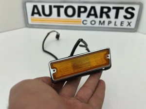 Corolla 1974 KE20 ke25 fender indicator (2)