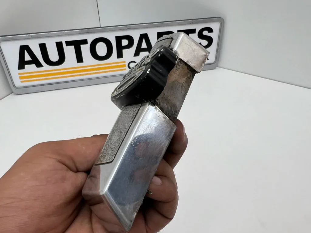 Corolla 1976 1977 1978 1979 ke3# te3# grille badge (5)