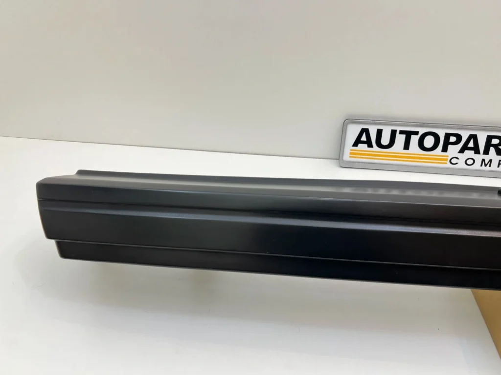 Corolla 1980 - 1983 OEM short rear bumper ke70 te72 ae70 (11)