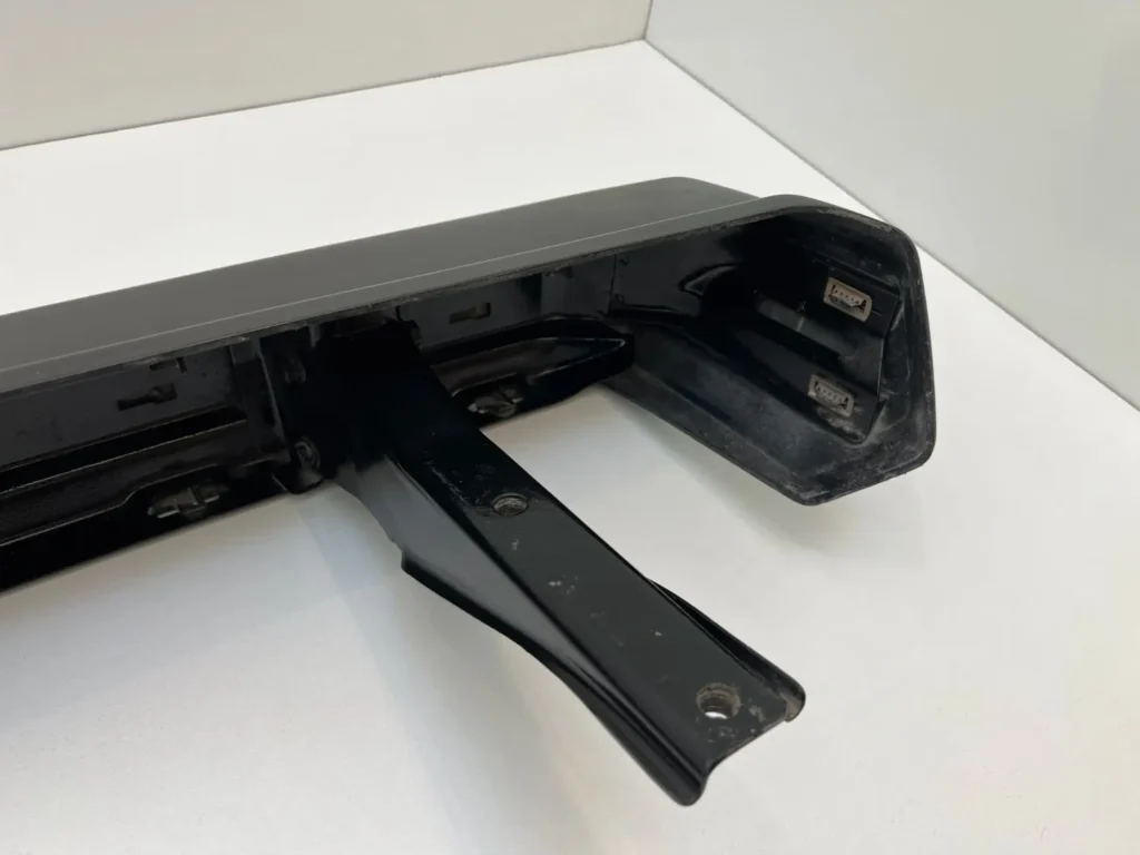 Corolla 1980 - 1983 OEM short rear bumper ke70 te72 ae70 (5)