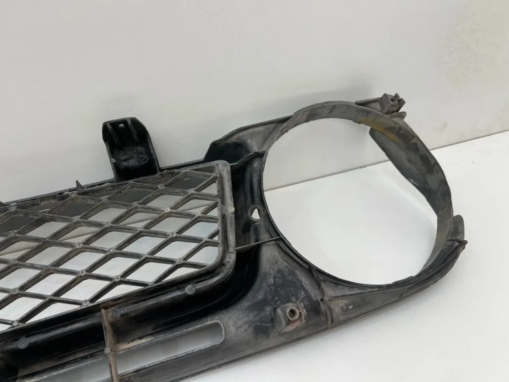 Corolla Ke35 SR grille (13)