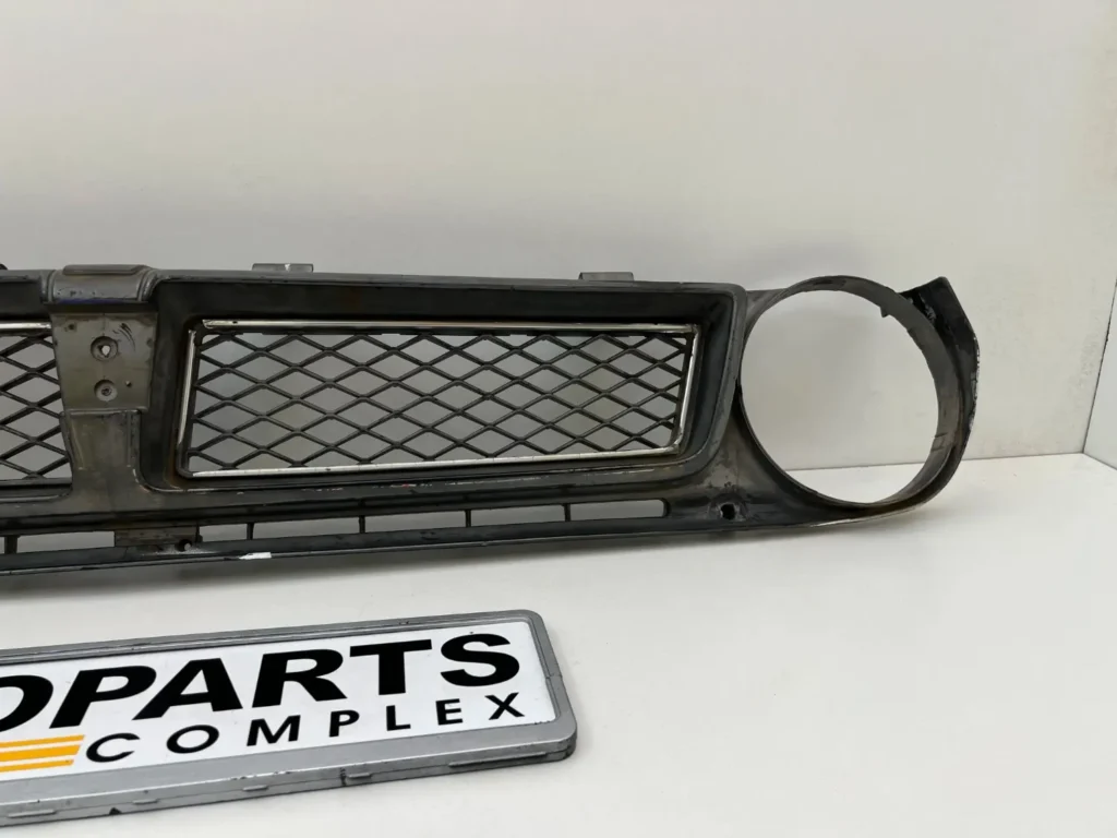 Corolla Ke35 SR grille (3)
