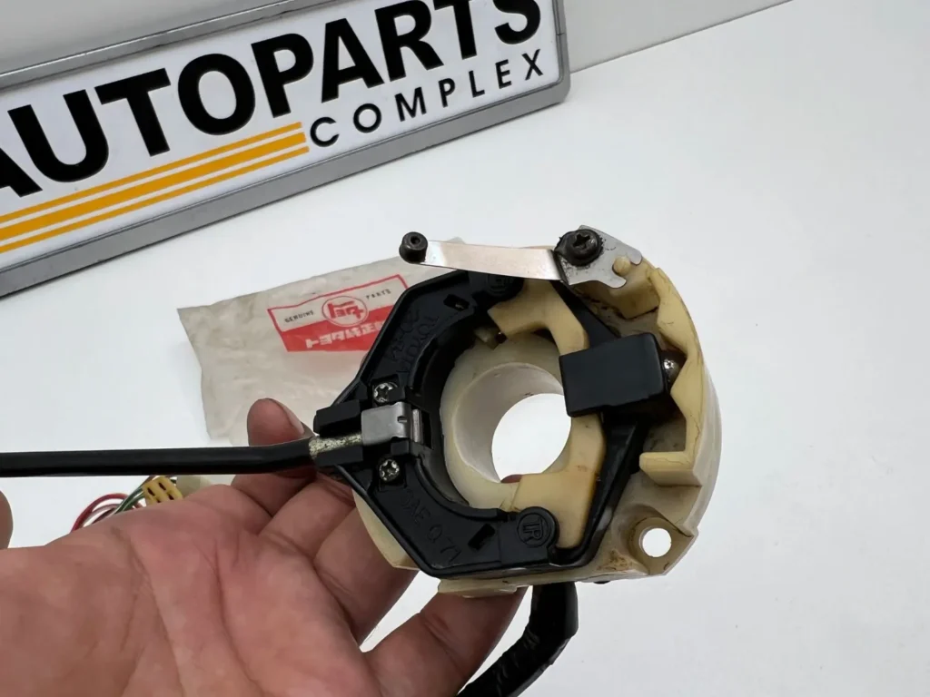 Corolla ke25 te27 te21 te28 LHD combination switch NOS OEM (1)