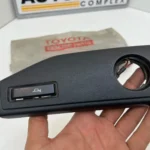 Corolla ke30 1976 steering wheel horn pad NOS OEM (3)
