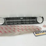 Corolla ke30 1977 NOS OEM grille with badge (2)