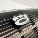 Corolla ke30 1977 NOS OEM grille with badge (5)