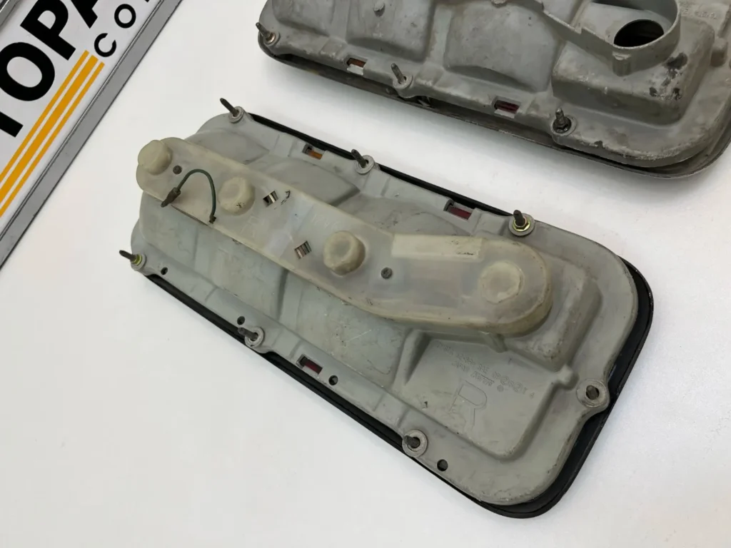 Corolla ke35 Te37 levin tail lights (1)