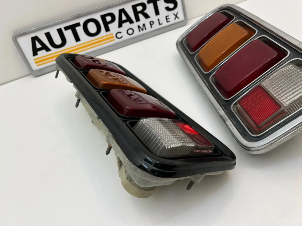 Corolla ke35 Te37 levin tail lights (16)