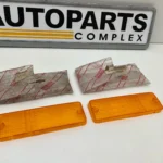 Corolla ke70 ae70 1980 - 1982 front metal bumper indicator lenses pair (2)