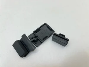 Hilux 1979 - 1983 rear window latch (1)