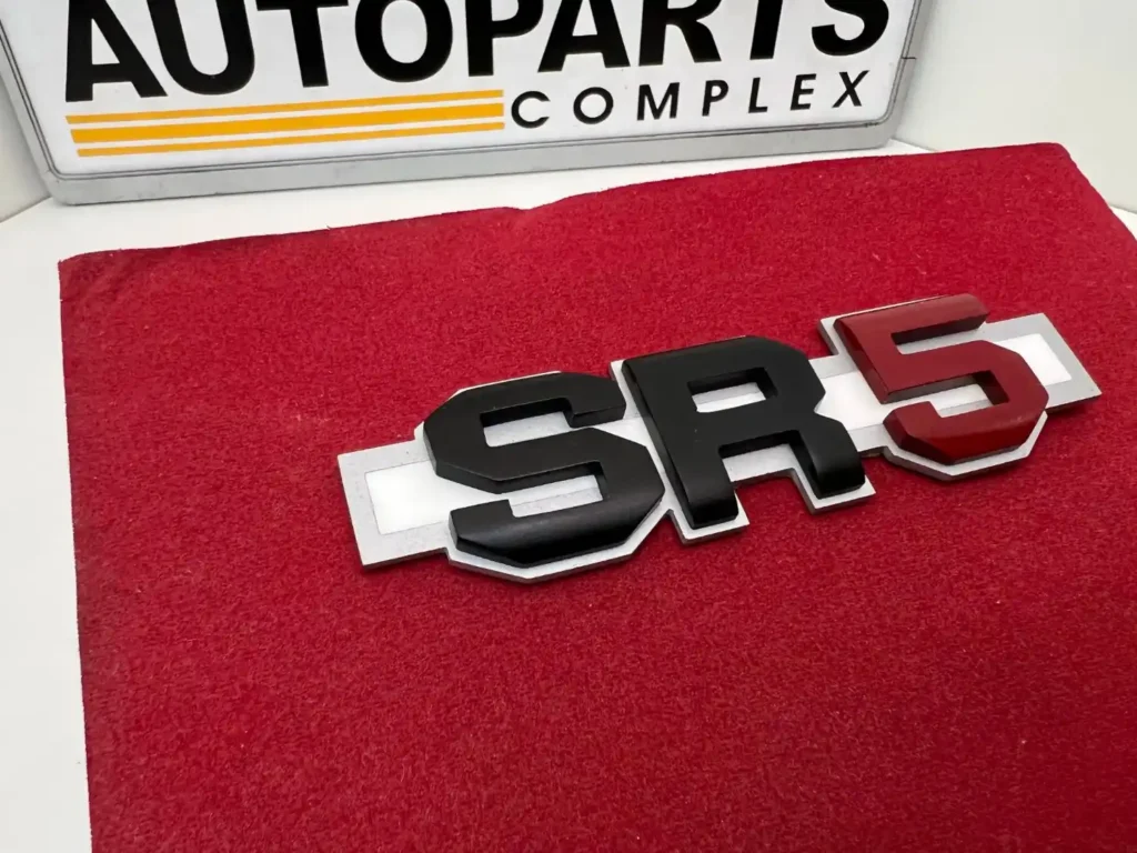 New SR5 badge (3)
