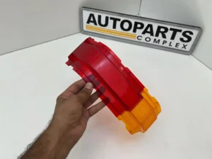 Toyota Carina Ta10 ta12 taillight lens 14-26L (2)