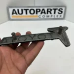 Toyota Hilux 1979 1980 RN30 RN40 RN36 grille badge OEM used (7)