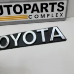Toyota Hilux 1979 1980 grille badge new aftermarket (5)
